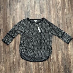 NWT Max Studio Black & White Tunic Top
